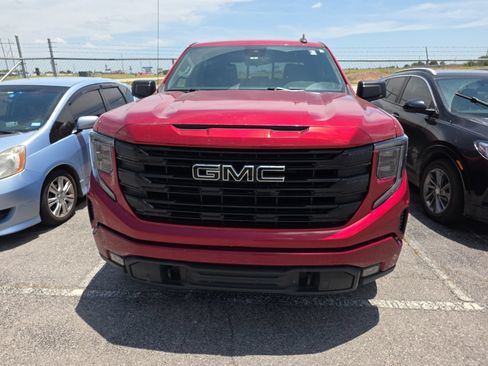 Used 2024 GMC Sierra 1500 Elevation w/ Preferred Package AWD/4WD image 8