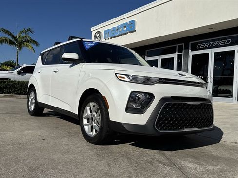 Used 2020 Kia Soul S image 31