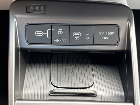New 2026 Hyundai Kona SEL Premium FWD image 25