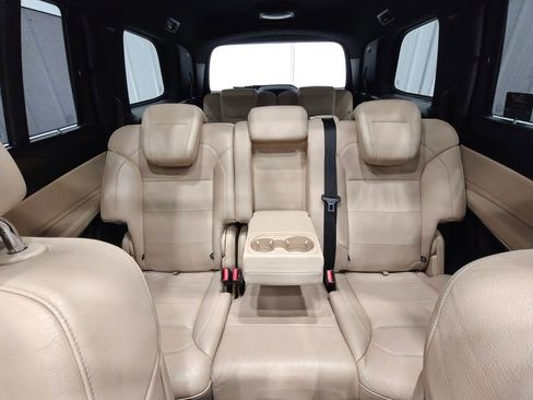 Used 2018 Mercedes-Benz GLS 550 4MATIC image 29