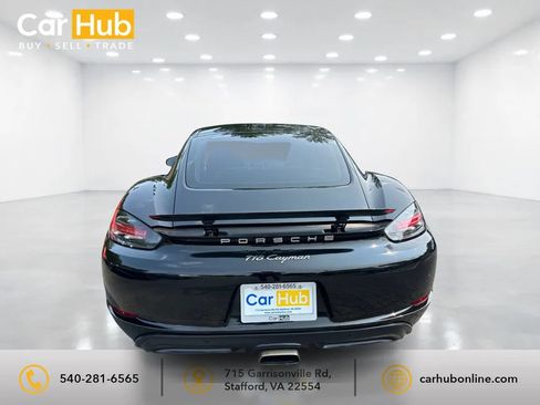 Used 2018 Porsche 718 Cayman RWD image 5