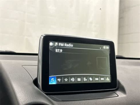 Used 2018 Toyota Yaris iA image 22