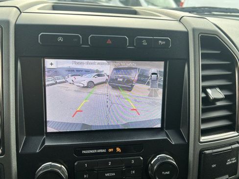 Used 2019 Ford F150 Raptor image 14