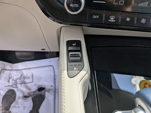 Used 2023 Kia Telluride EX w/ EX Captain's Chair Package FWD image 28