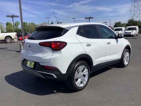 Used 2024 Buick Encore GX Preferred FWD image 30