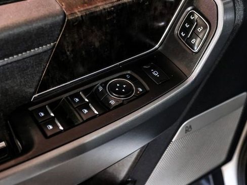 Used 2024 Ford F350 Lariat w/ Lariat Ultimate Package image 43