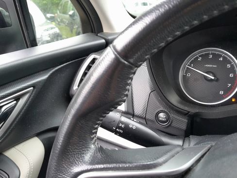 Used 2020 Subaru Forester Premium AWD/4WD image 19