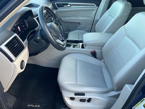 Used 2021 Volkswagen Atlas SEL w/ MDO Package (Bench Seat) image 14