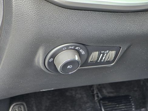 New 2026 Jeep Compass Latitude AWD/4WD image 34