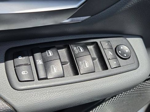 Used 2019 RAM 1500 Big Horn AWD/4WD image 26