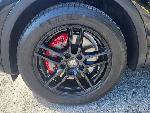 Used 2017 Porsche Cayenne AWD/4WD image 10