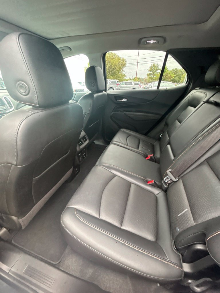 Used 2018 Chevrolet Equinox Premier FWD image 17