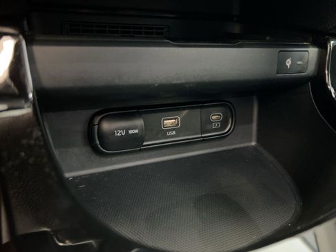 Used 2025 Kia Seltos EX w/ EX Sunroof Package image 28