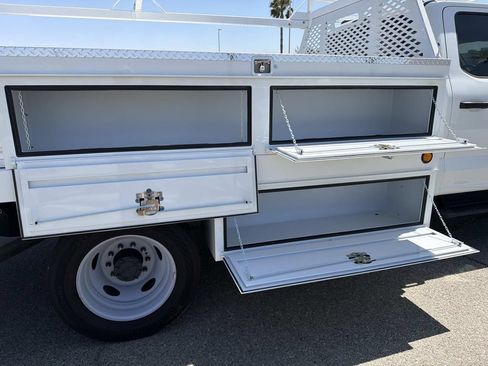 New 2025 Ford F550 4x4 Crew Cab Super Duty image 10