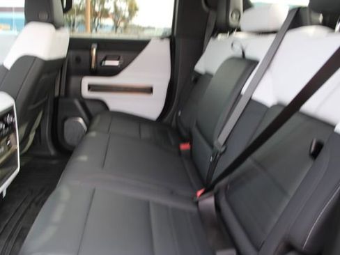 Used 2024 GMC Hummer EV 3X w/ LPO, Illumination Package image 48