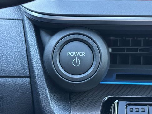 New 2026 Toyota Prius XLE image 21