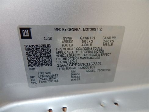 Used 2019 Chevrolet Express 3500 LT w/ LT Preferred Equipment Group RWD image 25