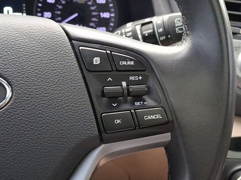 Used 2016 Hyundai Tucson Limited w/ Option Group 03 FWD image 21