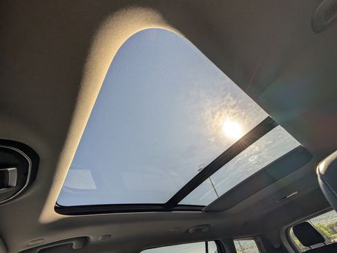 Used 2021 Jeep Grand Cherokee L Limited image 29