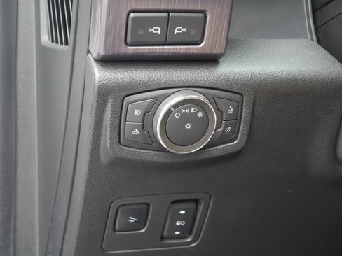 Used 2021 Ford F350 Limited AWD/4WD image 6