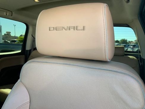 Used 2018 GMC Sierra 1500 Denali AWD/4WD image 26