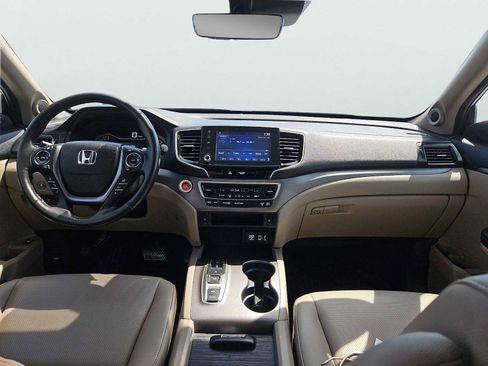Certified 2023 Honda Ridgeline RTL image 11
