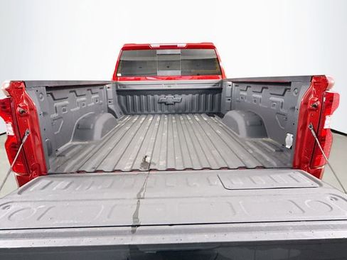 Used 2024 Chevrolet Silverado 2500 LT w/ Convenience Package image 28