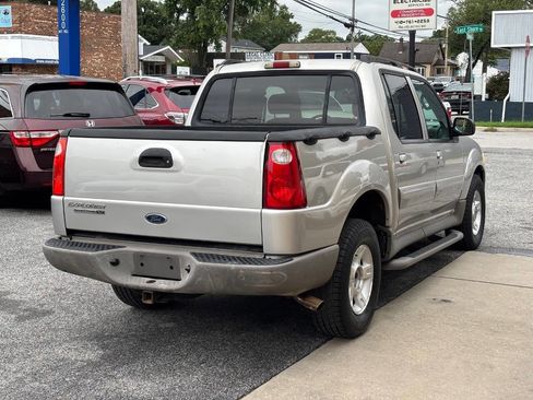 Used 2003 Ford Explorer Sport Trac XLT image 5