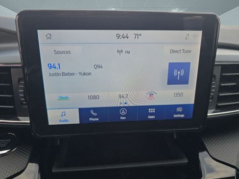 Certified 2024 Ford Explorer ST-Line w/ Class IV Trailer Tow Package image 24