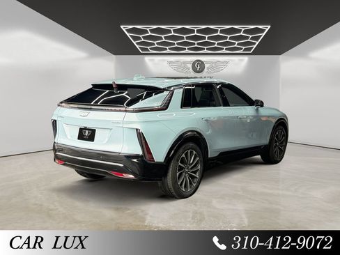 Used 2024 Cadillac Lyriq Sport RWD image 5