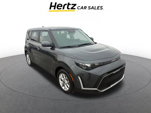 Used 2025 Kia Soul LX w/ LX Technology Package image 1