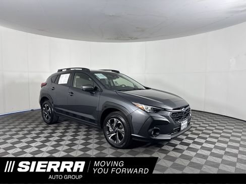 Used 2025 Subaru Crosstrek 2.0i Premium image 1