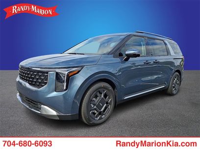 New 2026 Kia Carnival SX