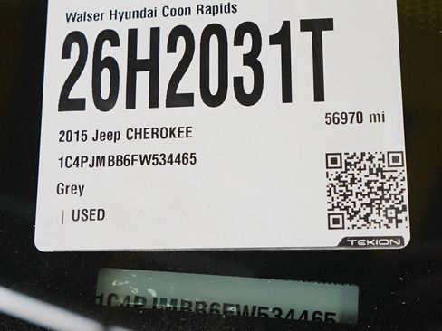 Used 2015 Jeep Cherokee Trailhawk w/ Leather Interior Group AWD/4WD image 31