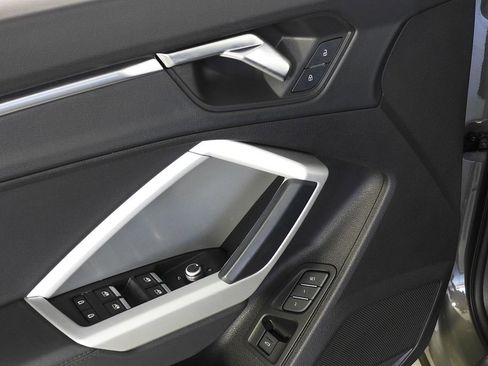 Used 2022 Audi Q3 2.0T Premium Plus w/ Premium Plus Package image 12