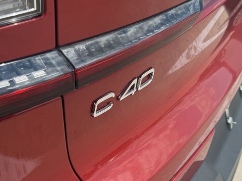 Used 2023 Volvo C40 P8 Recharge Plus w/ Climate Package AWD/4WD image 37
