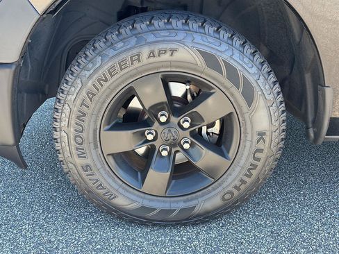 Used 2022 RAM 1500 Tradesman w/ Electronics Group RWD image 8