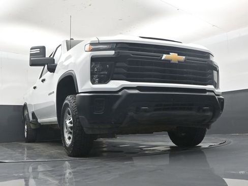 Used 2024 Chevrolet Silverado 2500 W/T w/ WT Convenience Package image 44