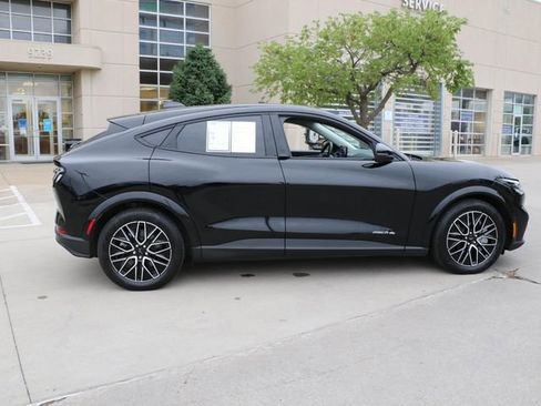 Used 2025 Ford Mustang Mach-E Premium AWD/4WD image 7