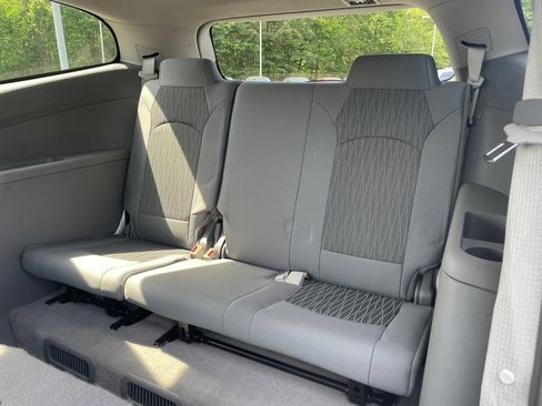 Used 2017 Chevrolet Traverse LS AWD/4WD image 21