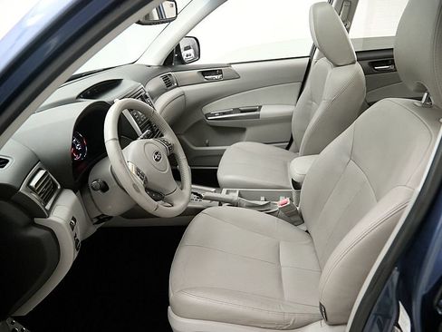 Used 2013 Subaru Forester 2.5XT Touring AWD/4WD image 20