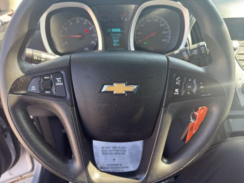 Used 2014 Chevrolet Equinox LS FWD image 21