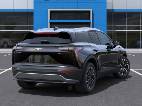 New 2025 Chevrolet Blazer EV LT AWD/4WD image 4