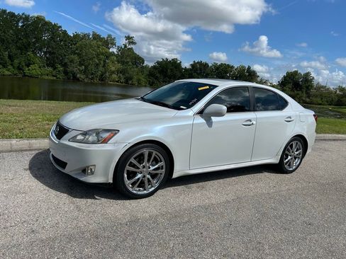 Used 2008 Lexus IS 250 RWD image 2