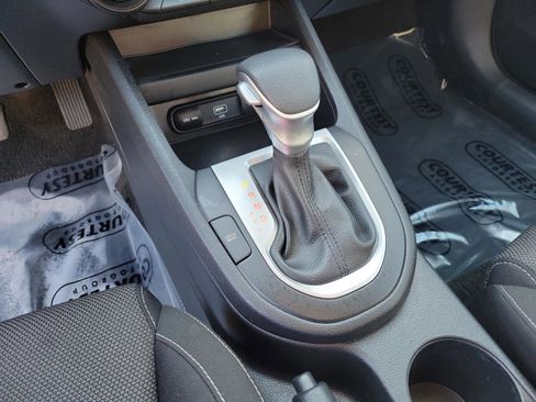 Certified 2024 Kia Forte LXS FWD image 22