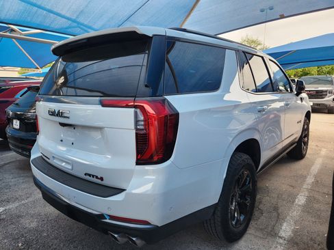 Used 2026 GMC Yukon AT4 w/ AT4 Premium Package image 4