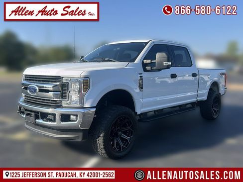 Used 2018 Ford F250 XLT w/ XLT Value Package AWD/4WD image 1