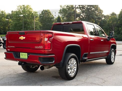 Used 2024 Chevrolet Silverado 3500 High Country w/ High Country Premium Package AWD/4WD image 8