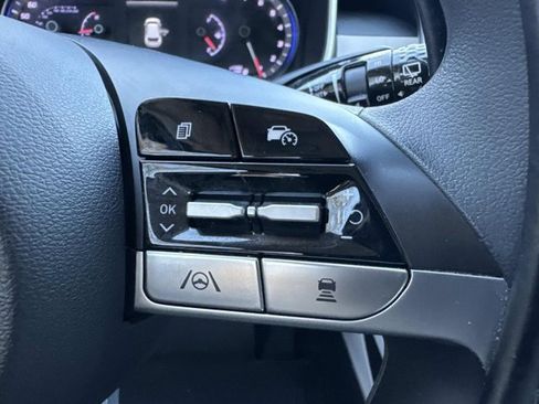 Used 2022 Hyundai Tucson SEL image 25