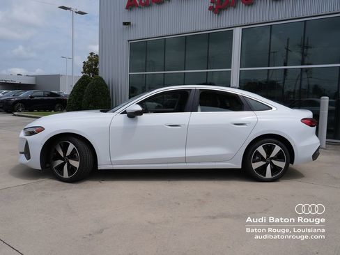 Used 2025 Audi A5 2.0T Premium w/ 19" Wheel Package AWD/4WD image 2
